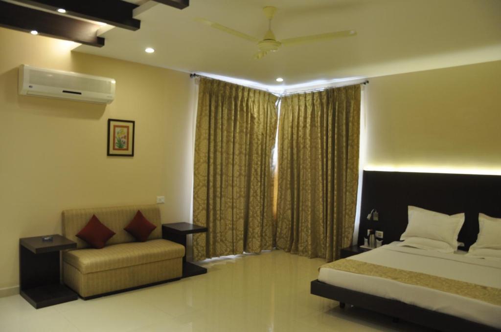Little Chef Hotel Kanpur Chambre photo